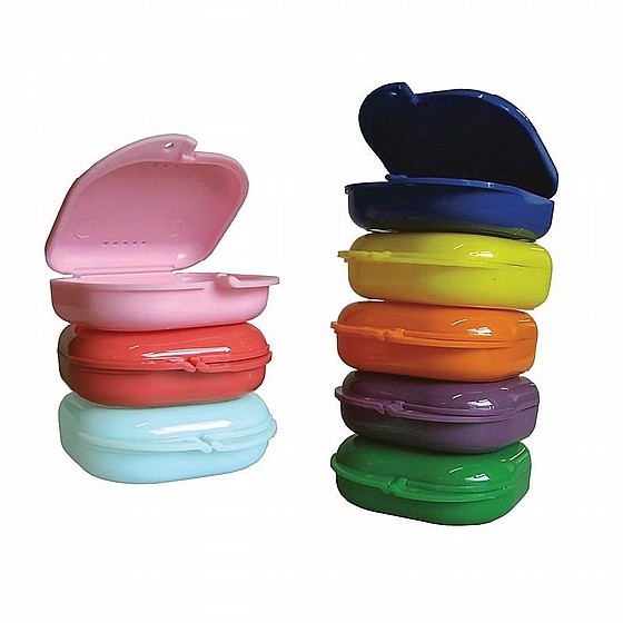 ������� ����� ������� OrthoQuest Retainer Box Cases For Appliances  