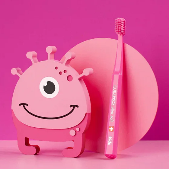 ����� ������ ������ ������� 5+ Curaprox Kids Toothbrush
