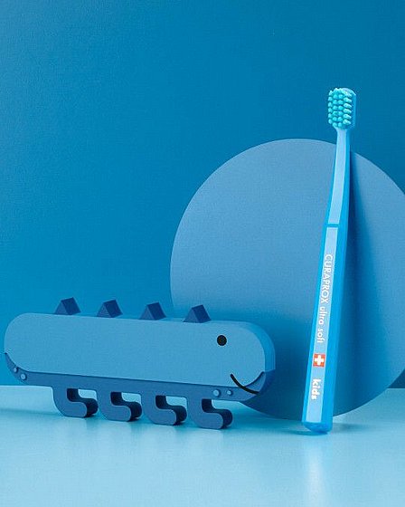 ����� ������ ������ ������� 5+ Curaprox Kids Toothbrush
