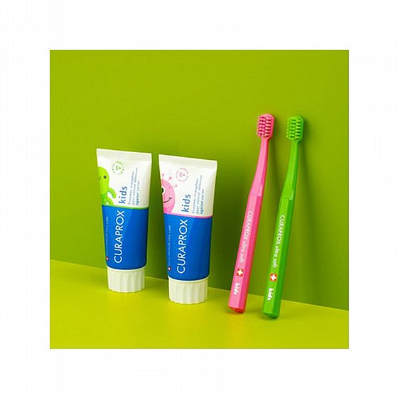 ����� ������ ������ ���� 6+ ����/����� Curaprox Toothpaste Kids 
