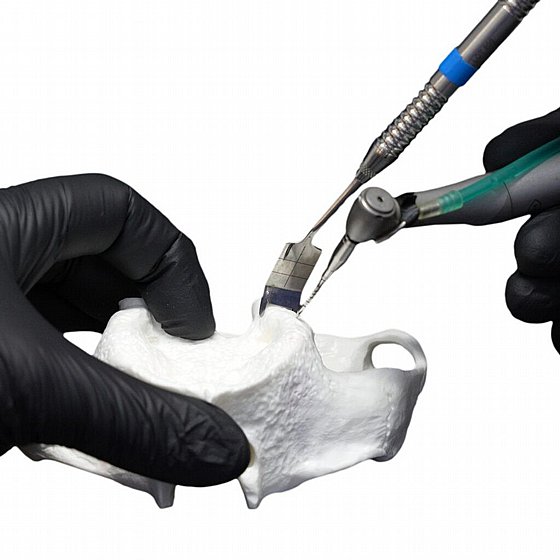 ������� ������ �������� �� ����� ������������ JDPterygo Retractor