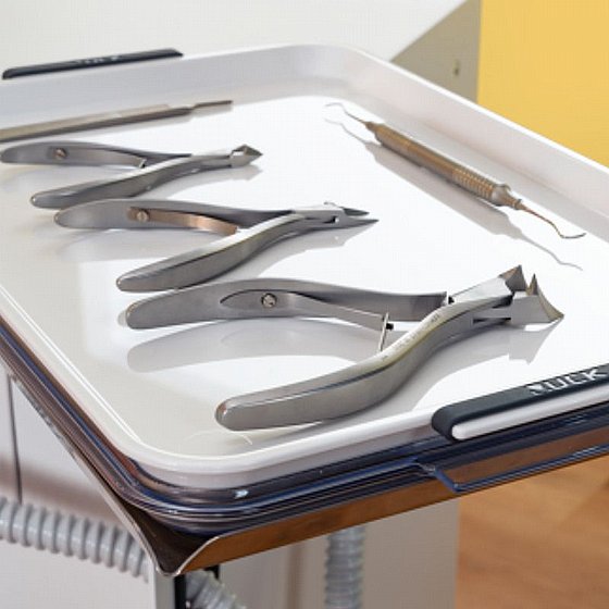 Tool Tray -  ��� ���� ������