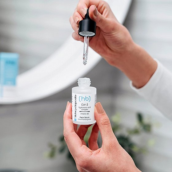 ���� ���� ���� ����� �� ����� ���������� ������� B5 - 30 ��� Skincyclopedia Serum With Hyaluronic Acid 