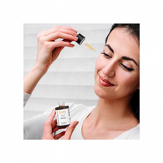 ���� ����� ���� ����� �� ������ Skincyclopedia Brightening Serum C