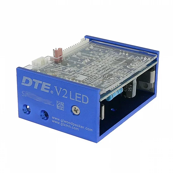 ������ ���������� ������� �� ����� �� ������ Woodpecker DTE V2 Scaler Built in LED Handpiece Satelec 