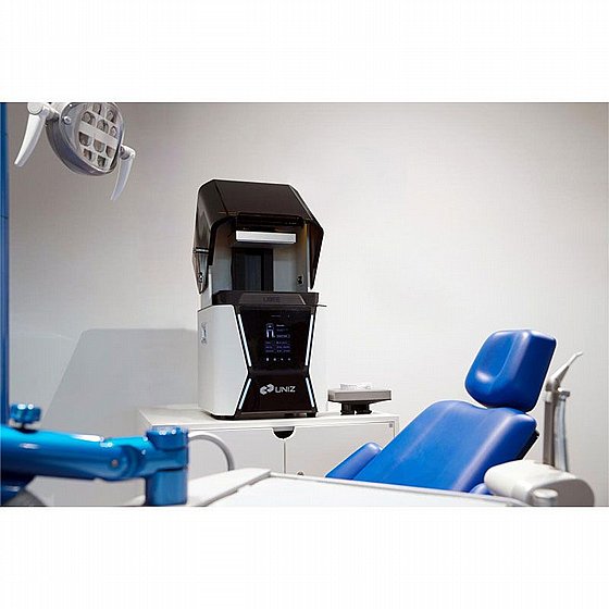 ����� ������� ������ ����� ������ (MSLA) UNIZ UBEE Dental 3D Printer